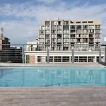 Industrial 1 Bedroom Apartment In The City Bowl