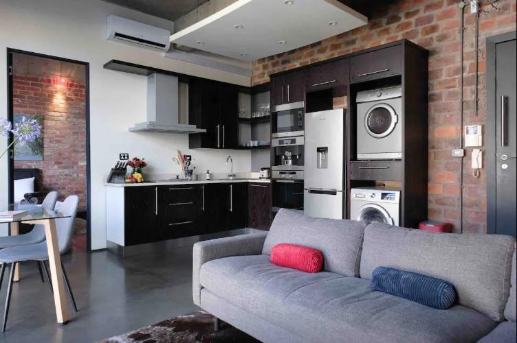 Industrial 1 Bedroom In The Bowl