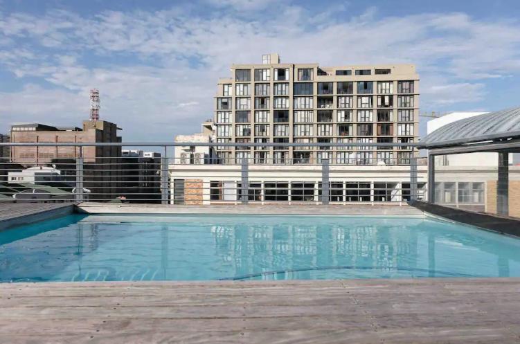 Industrial 1 Bedroom In The Bowl Apartment Cape Town